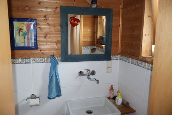 Zirbelholz_Bad_OG_Holz_RMH_Wackernheim